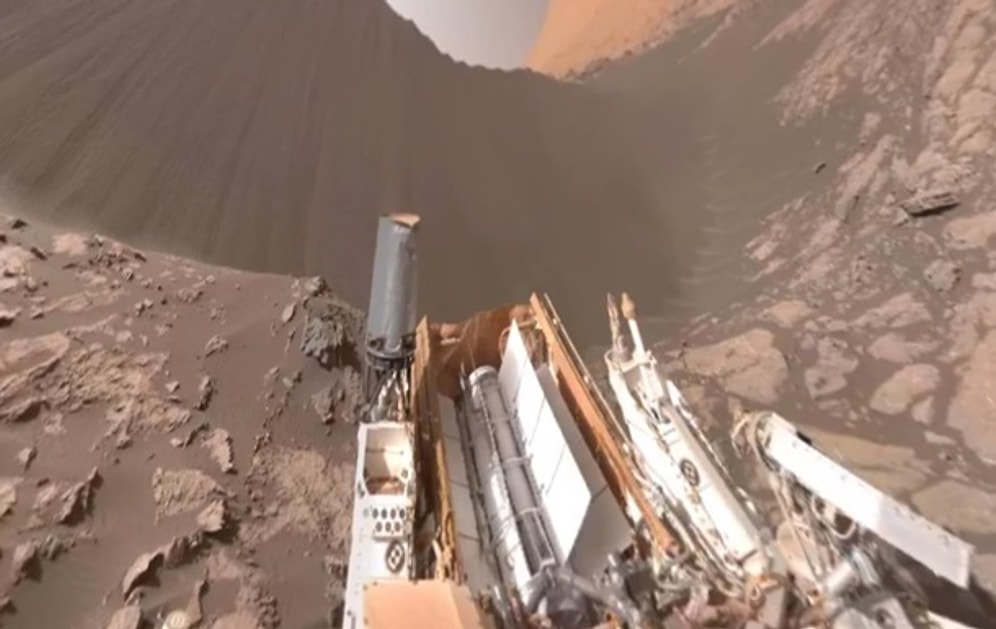 Основатель Facebook показал поверхность Марса в формате «360 градусов»