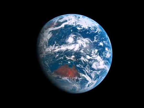 Dünyanın Bir Günü Uzaydan Nasıl Gözüküyor?