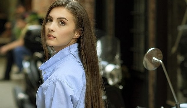 6. Burcu Özberk