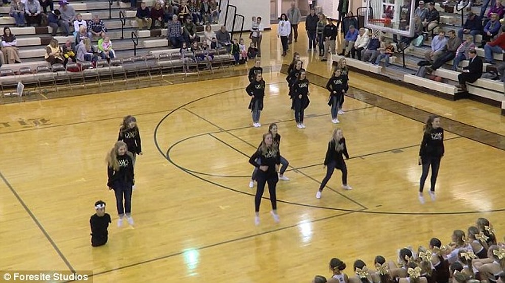 Engel Bedende Değil, Zihindedir: Sergilediği Dans Performansıyla Ayakta Alkışlanacak Dansçı