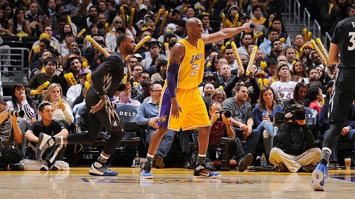Kobe Bryant'ın 38 Sayısı Lakers'a 10 Maç Sonra Galibiyeti Getirdi
