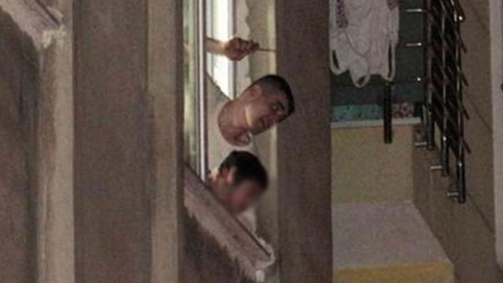 Kartal'da 2,5 Saatlik Rehine Krizi: 10 Yaşındaki Çocuk Rehin Alındı