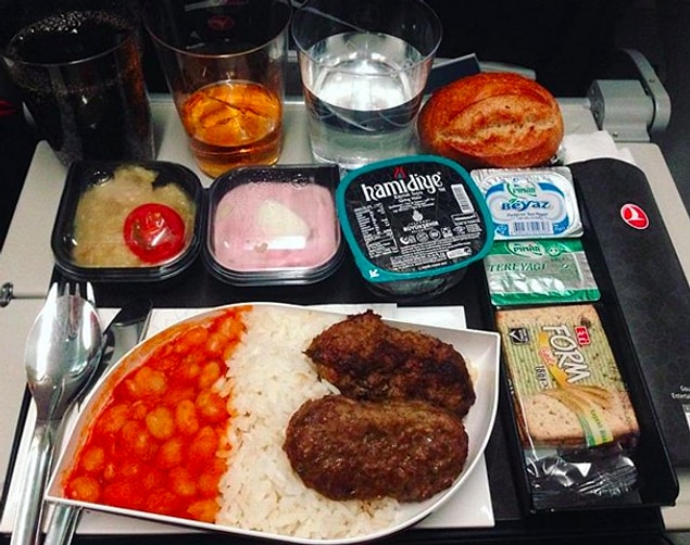 3. Türk Hava Yolları'nda ekonomi sınıfı yemek: