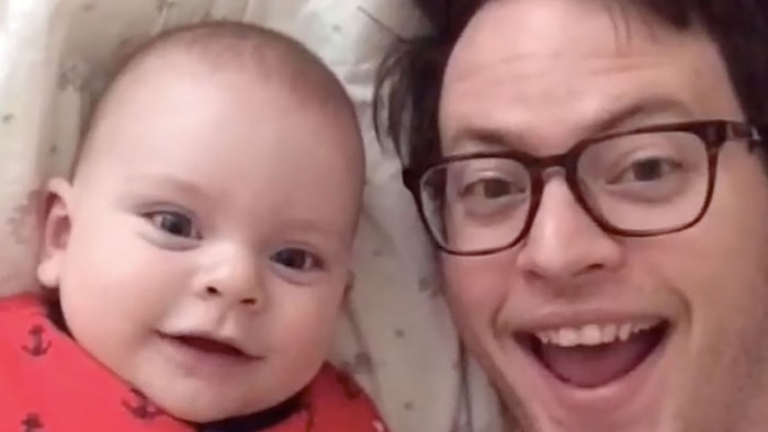 İzleyenleri Kendilerine Hayran Bıraktılar: Tartışmasız Yılın En Sevimli Dubsmash İkilisi