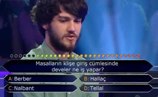 8. Masalların klişe giriş cümlesinde develer ne iş yapar?