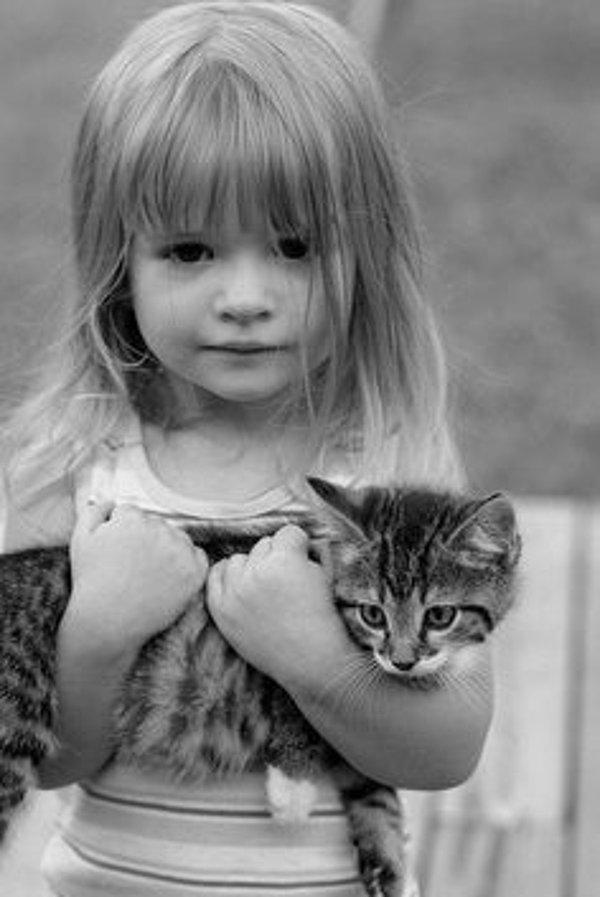 13. Hayvansever olan kişi bir çocuksa bile ondan öğreneceğiniz birçok güzel şey vardır. Sizi hayvanları sevmeye iterler.