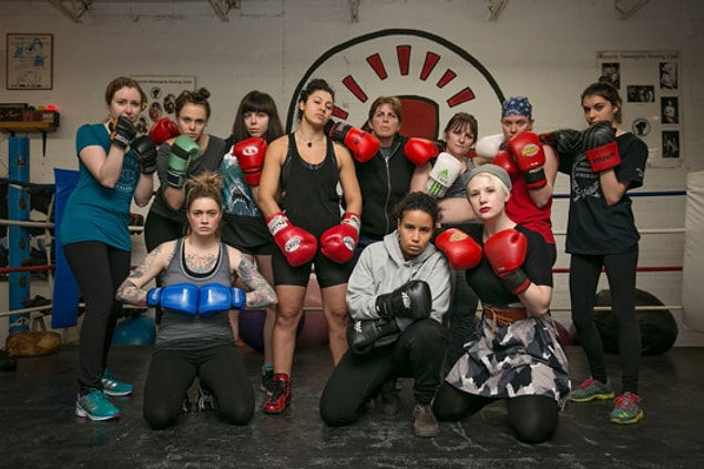 Nedeni mi? Toronto Newsgirls adlı kadın boks kulübü!