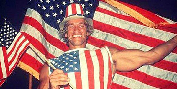 22. Aslen Avusturyalı olan Arnold Schwarzenegger'in Amerikan vatandaşı olduğu gün, 1983.