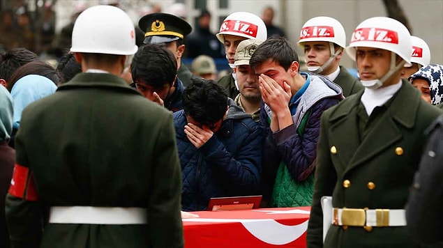 Şehit teğmen maaşıyla kardeşlerini okutuyordu