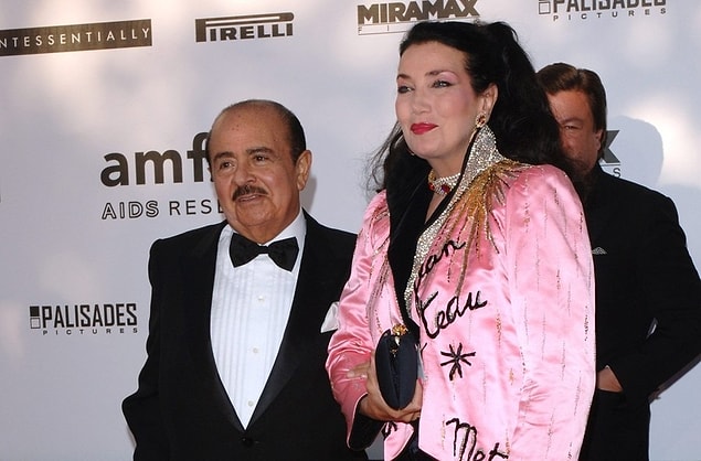 6. Adnan Kaşıkçı ve Soraya Kaşıkçı – 874 Milyon $