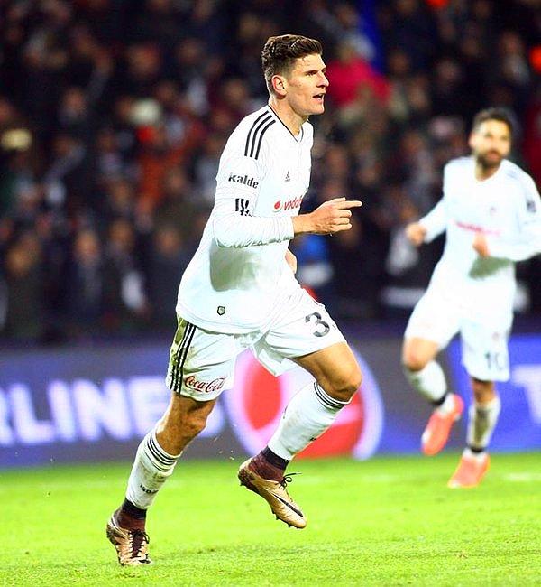 Mario Gomez: "Klas Bir Futbol Oynadık, Şampiyon Olacağız"