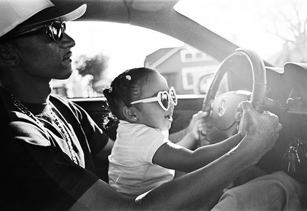 13. Когда мама говорит "нельзя", папа говорит "можно".