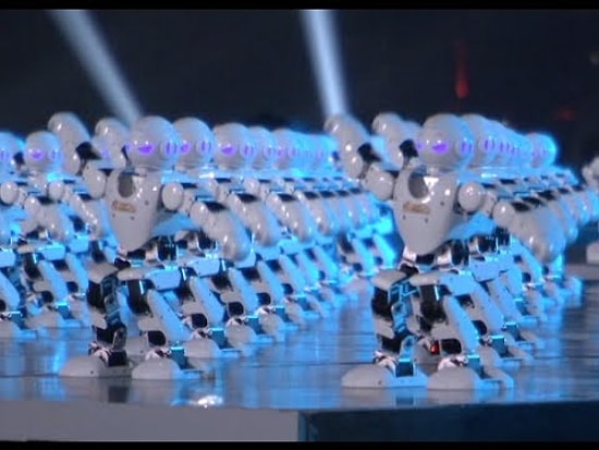 540 Robotluk Dansçı Grup, Çin Yeni Yılını Kutladı