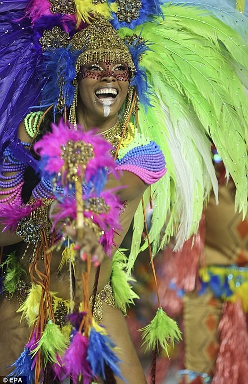 Ölmeden Önce Yapılacaklar Listesinin Başı: Rio Karnavalı 2016'dan Enfes Görüntüler