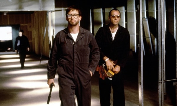 2. Подозрительные лица (The Usual Suspects, 1995)