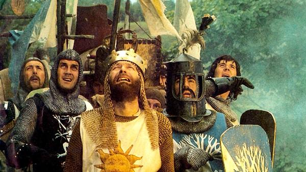 21. Terry Gilliam, Terry Jones | Monty Python ve Kutsal Kase (1975)