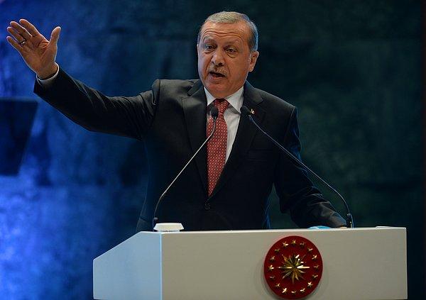 'Cumhurbaşkanı'na göre Rusya sadece IŞİD ile değil Ankara'nın kendisiyle de ilan edilmemiş bir savaşın eşiğinde'