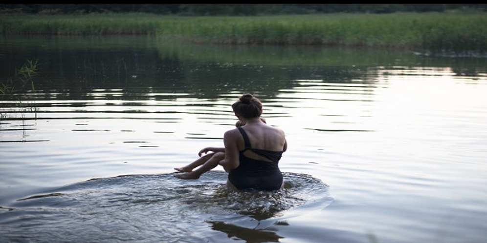 Doğaya Dönüş Başlıyor: Strange Days Sergisi Ruhunuzdaki Beton Kokusunu Silecek