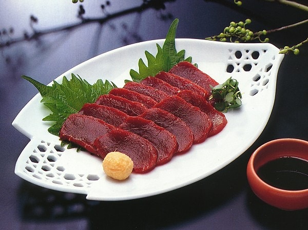 13. На самом деле мясо кита не является популярным в Японии.