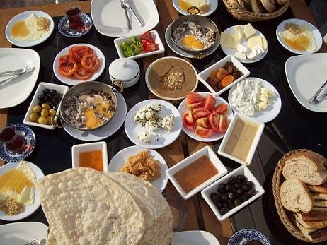Kahvaltısız Yapamayanlar Buraya! Türk Mutfağından Vazgeçilmez 21 Kahvaltı Tarifi