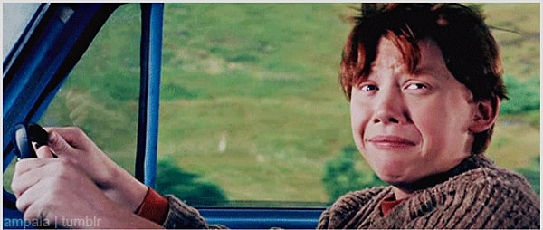 5. Затем ты садишься в машину… Нет, на самом деле, не садишься. Выходи-ка, дружочек. Вызови такси. Езжай на велосипеде. Да на чем хочешь, главное – не води машину: ты - ходячая помеха на дороге.