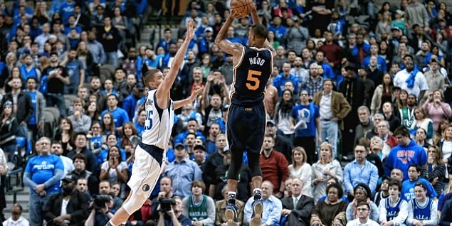 Jazz'dan peş peşe 7. galibiyet