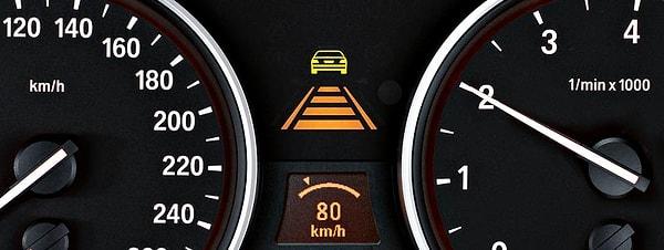 18. Otomobilinizin hız sabitleme özelliği varsa, bu özelliği kullanmayı ihmal etmeyin.