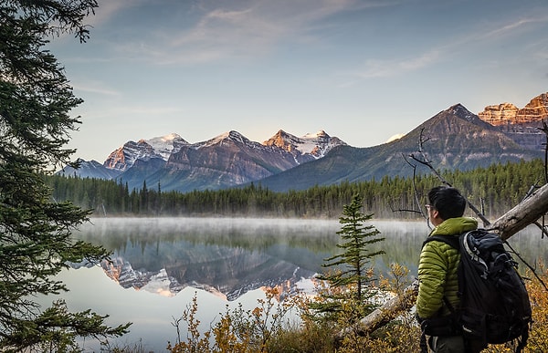 9. Любуясь видами, легко забываешь о времени.