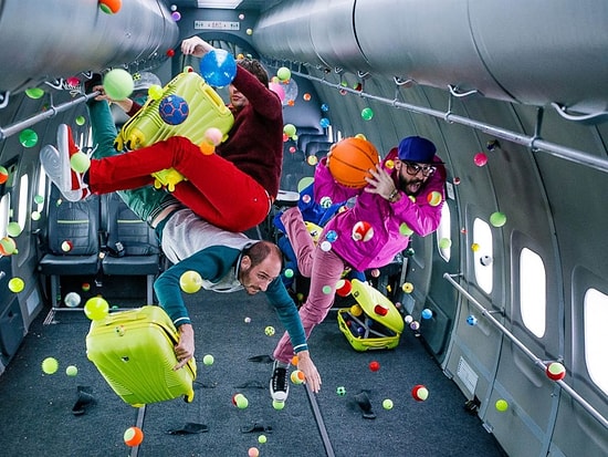 'OK GO' Yeni Klibinde de Sınırları Zorlamaya Devam Ediyor: Upside Down & Inside Out