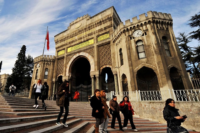 İstanbul Üniversitesi'nde 53 Akademisyene Soruşturma Odasında Yöneltilen 9 Soru