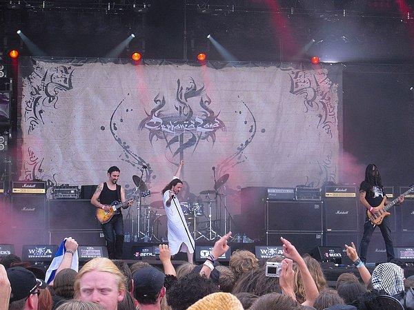 4. Grubun ünü sadece İsrail, Arap ülkeleri ve Türkiye ile sınırlı değil. 2010'da Metallica'nın alt grubu oldukları konserde beğenilip dünyanın en prestijli festivallerinden Wacken'da sahne aldılar.