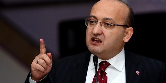 Akdoğan: Türkiye'ye 'Sınırı Aç' Diyenler Önce Kalplerini Bu İnsanlara Açsınlar