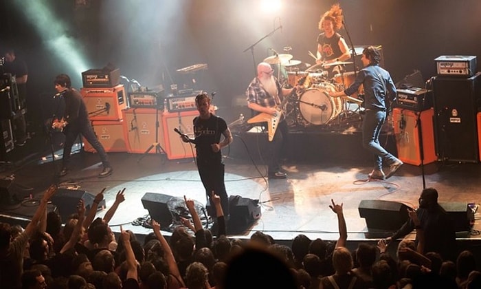 Bataclan Yeniden Eagles of Death Metal Konserine Hazırlanıyor