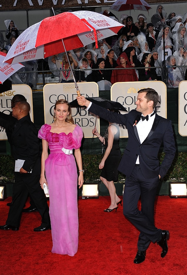 8. Joshua Jackson profesyonel bir centilmen.
