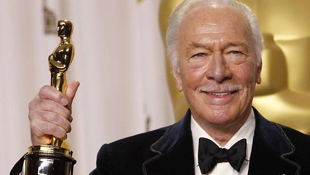 Christopher Plummer 82 yaşındayken rol aldığı Beginners filmi ile En İyi Yardımcı Erkek Oyuncu dalını kazanarak "Oscar ödülü sahibi en yaşlı kişi"  unvanını da ele geçirdi.