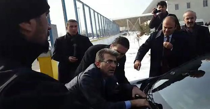 HDP'li Vekil Bakanın Önünü Kesmek İstedi, Polis Müdahale Etti