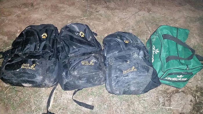 Şanlıurfa'nın Suriye Sınırında 4 Sırt Çantasında 50 Kilo Patlayıcı Ele Geçirildi