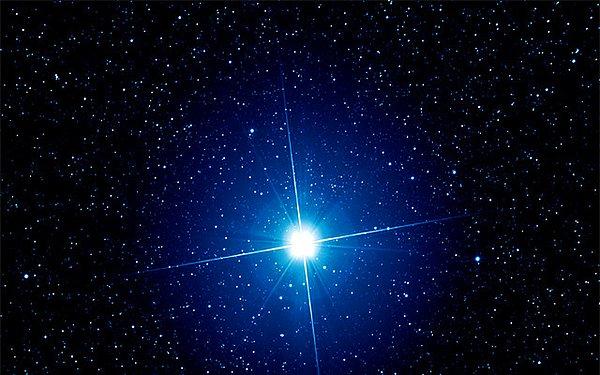 7. Sirius A ve Sirius B - 8,58 ışık yılı