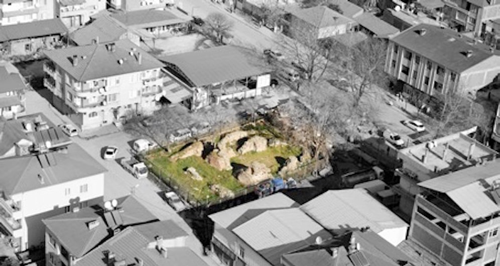 İznik'te Eşsiz Bizans Resimlerine Sahip Koimesis Kilisesi Yok Oluyor