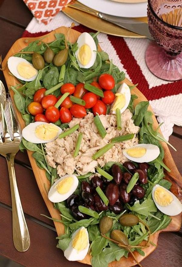 10. Klasik salatalar yerine protein salatasına ne dersiniz?