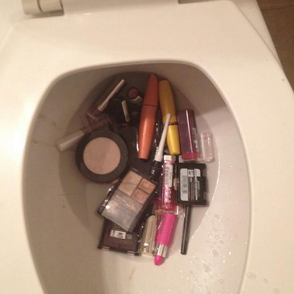 14. А не надо было ссориться с парнем и продавать все его танки!