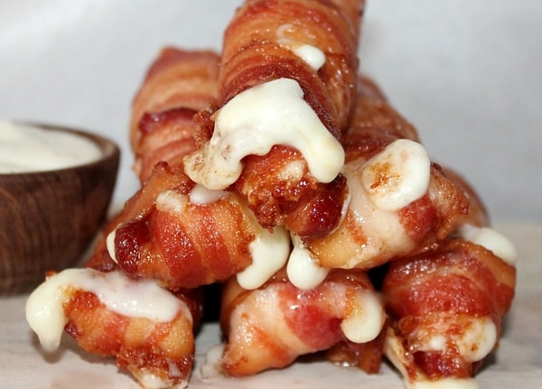 7. Колбасно-сырные палочки