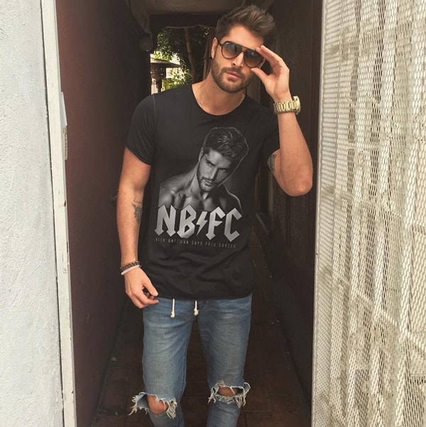 21. довольно-таки велик!