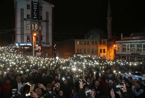 Artvin'de Binlerce Kişiden Işıklı Cerattepe Protestosu