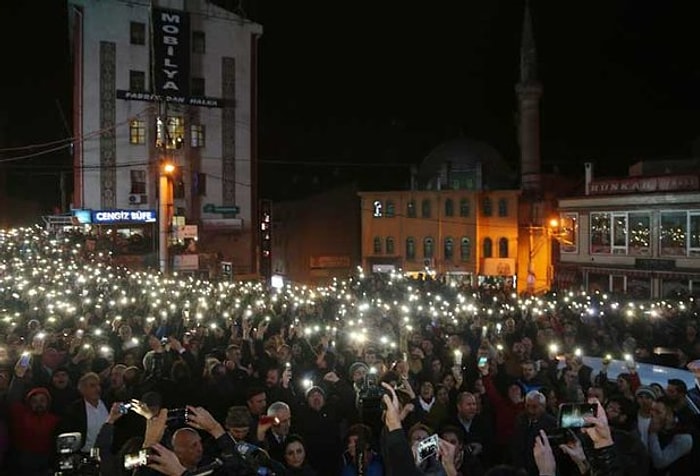 Artvin'de Binlerce Kişiden Işıklı Cerattepe Protestosu