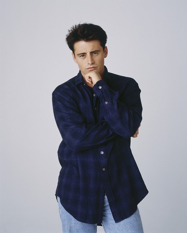 İddiaya girerim ki bu Joey'nin Days of Our Lives için olan çekimlerinden biri...