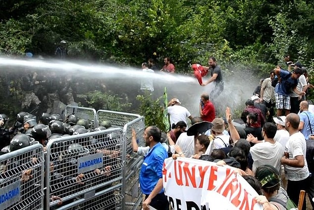 9- Fatsa'da siyanür eylemi