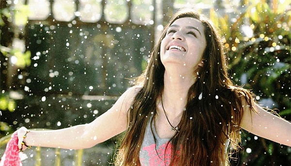 Modern dünya Polyanna'sısın!