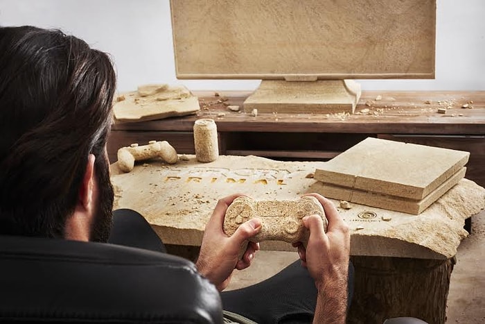 Gerçeğini Yapsa Bu Kadar Uğraşmazdı: Taş Devri'nden Kalma PS4 Nasıl Olurdu?