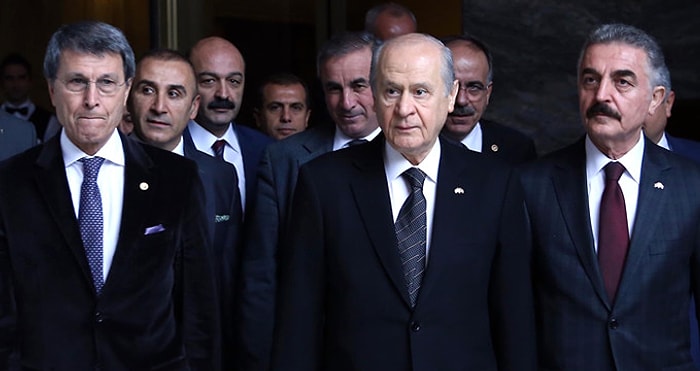 Bahçeli'nin Avukatı Kurultay Davasından Çekildi